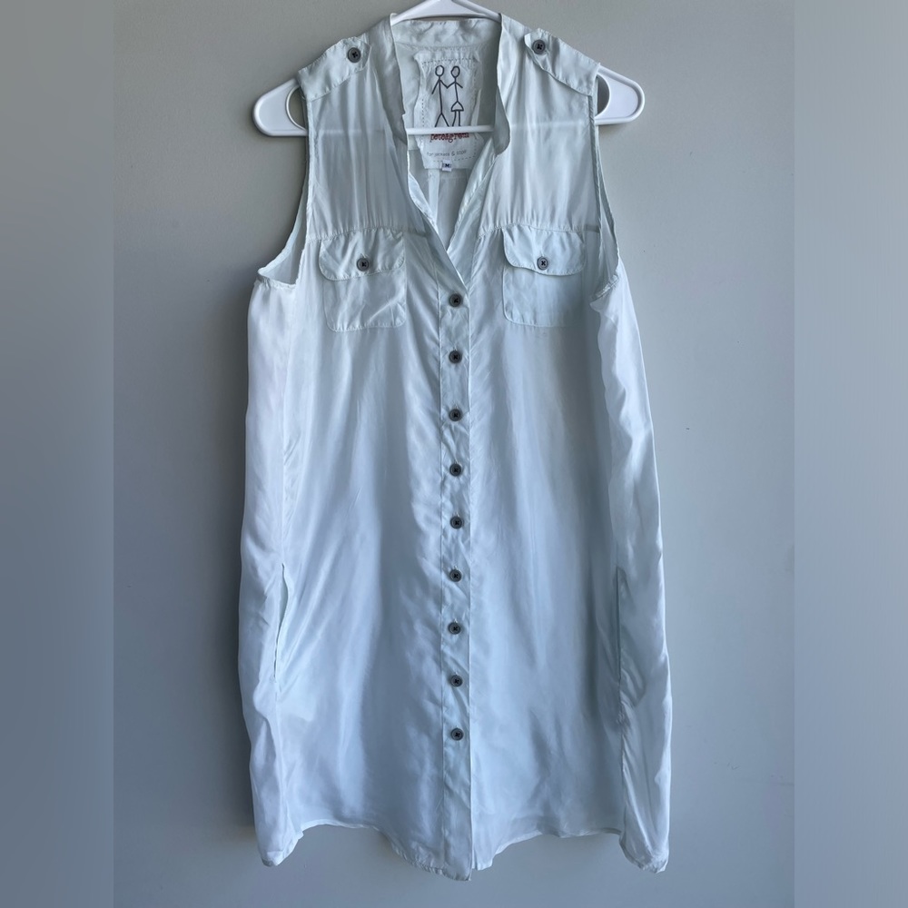 Pete & Greta x Johnny Was silk like button down sleeveless tunic dress